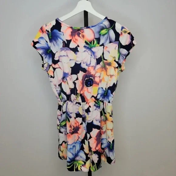 A3 Design  Romper - Picture 4 of 4